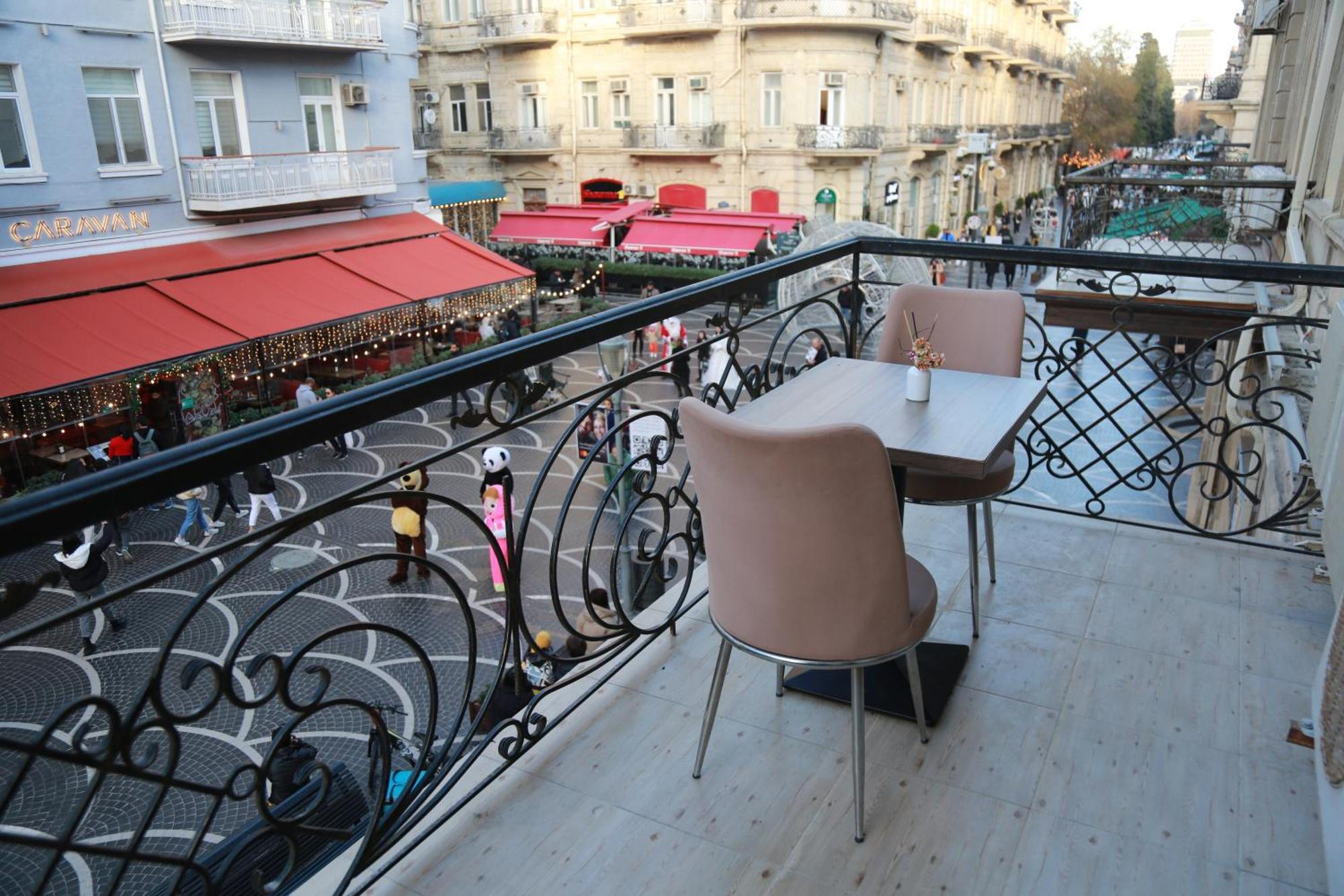 Solo Boutique Hotel Баку Екстериор снимка