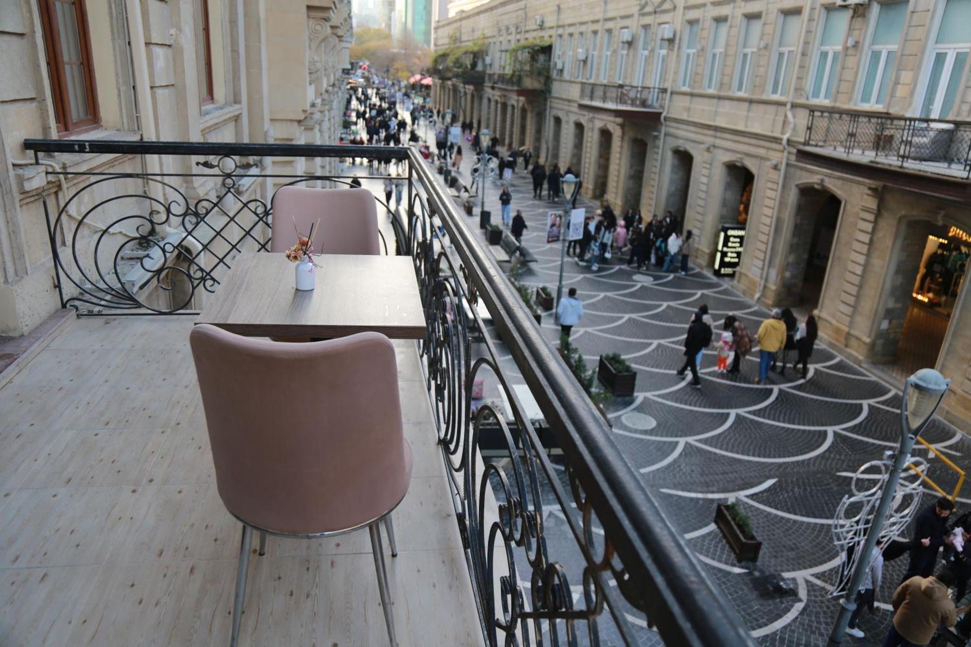 Solo Boutique Hotel Баку Екстериор снимка