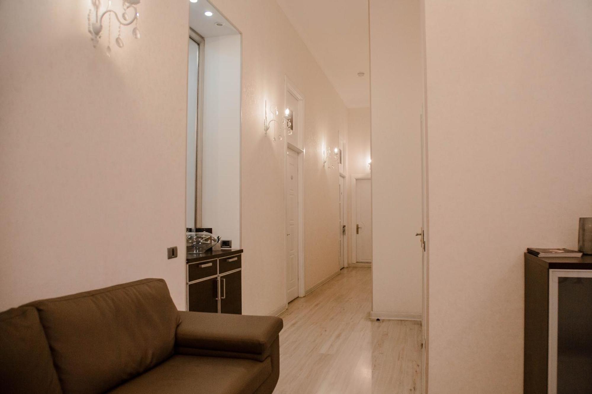 Solo Boutique Hotel Баку Екстериор снимка